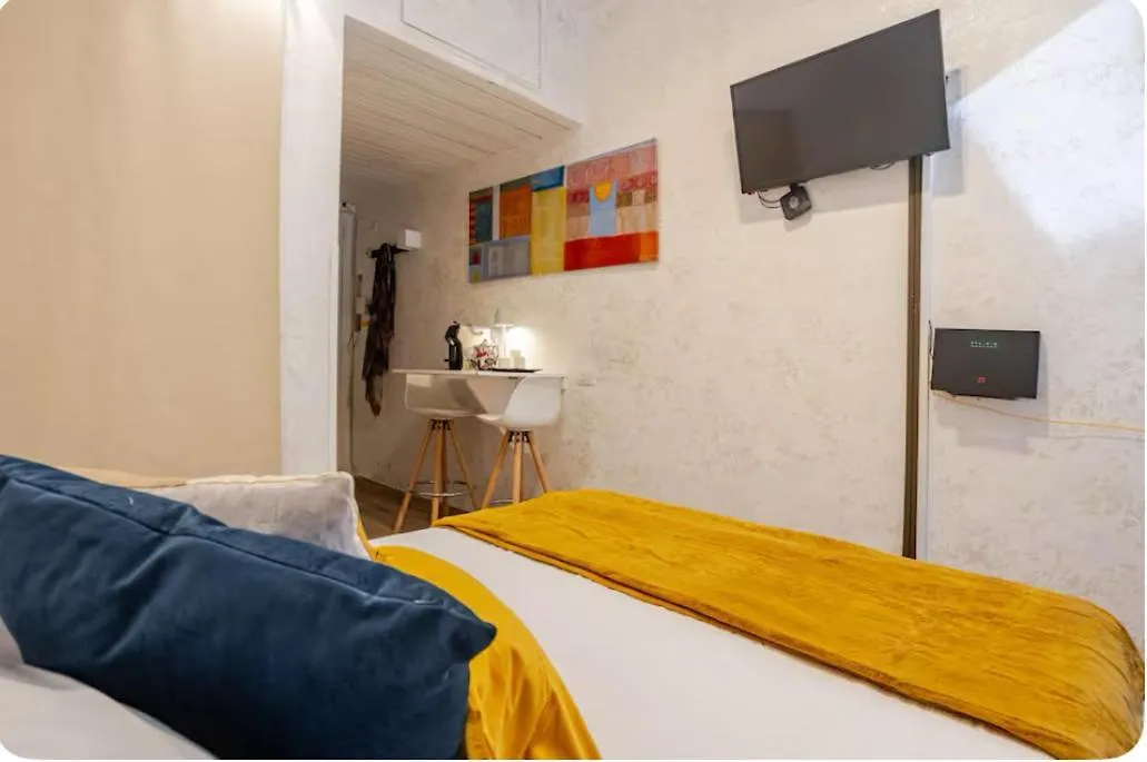Apartment Minisuite A Borgo Pio Rome Italy